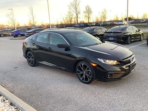Used 2020 Honda Civic Sport image 3