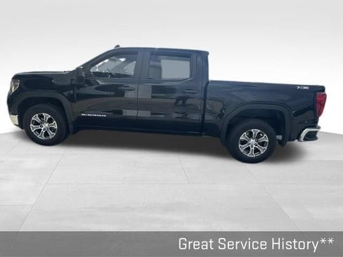 Used 2021 GMC Sierra 1500 4x4 Crew Cab w/ Sierra Value Package image 9