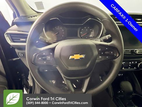 Used 2023 Chevrolet TrailBlazer LT w/ Convenience Package AWD/4WD image 8