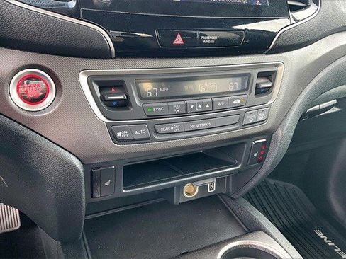 Certified 2023 Honda Ridgeline RTL image 15