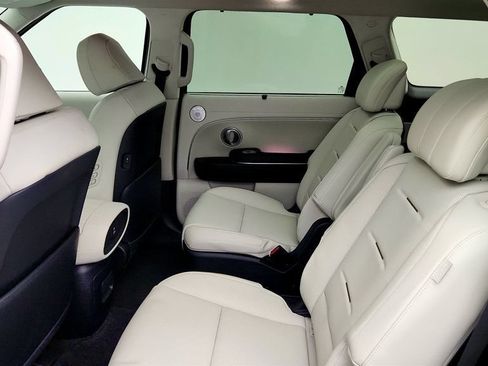 Used 2026 Hyundai Palisade Calligraphy FWD image 23