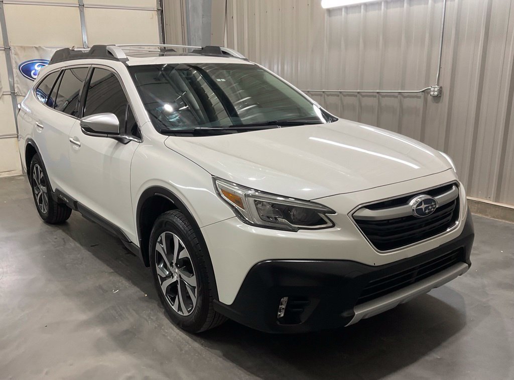 Used 2021 Subaru Outback Touring XT AWD/4WD image 2