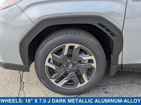 Certified 2025 Subaru Forester Premium AWD/4WD image 11