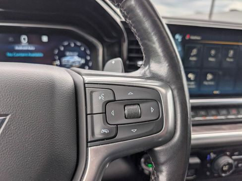 Used 2022 Chevrolet Silverado 1500 LTZ w/ LTZ Premium Package AWD/4WD image 13