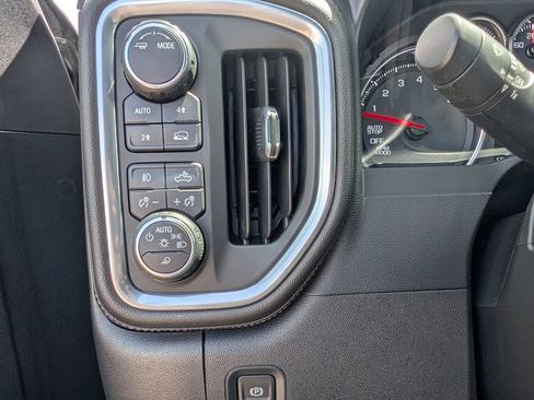 Used 2020 Chevrolet Silverado 1500 LTZ w/ LTZ Plus Package AWD/4WD image 30