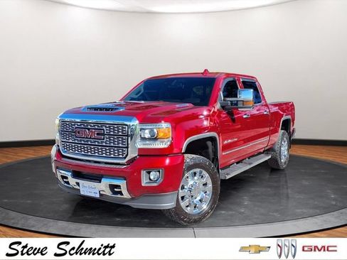 Used 2018 GMC Sierra 2500 Denali w/ Duramax Plus Package AWD/4WD image 1