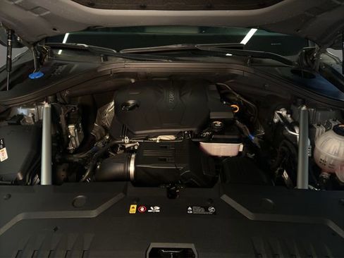 Used 2025 Genesis GV70 2.5T image 21