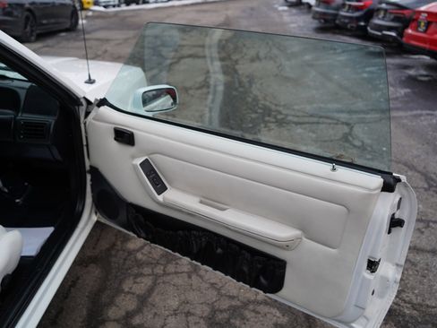 Used 1993 Ford Mustang LX image 56