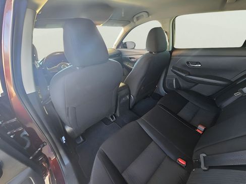 Used 2023 Nissan Sentra SV w/ All-Weather Package image 8