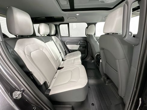 Certified 2025 Land Rover Defender 110 S AWD/4WD image 27