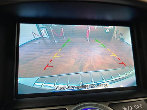 Used 2017 INFINITI QX50 AWD image 24