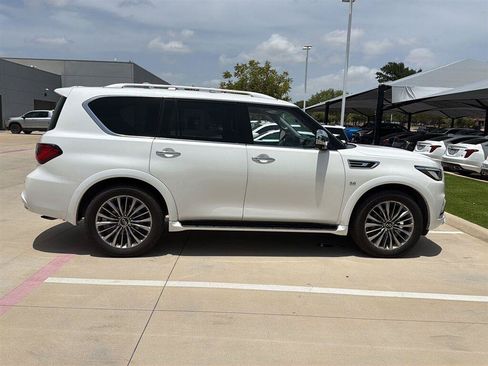 Used 2019 INFINITI QX80 Luxe w/ 22" Wheel Package RWD image 41