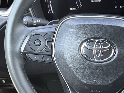 Used 2025 Toyota Corolla Cross AWD Hybrid w/ Convenience Package image 12