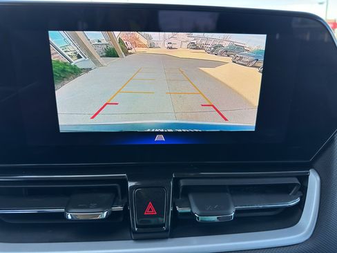 Used 2025 Chevrolet TrailBlazer LT image 18