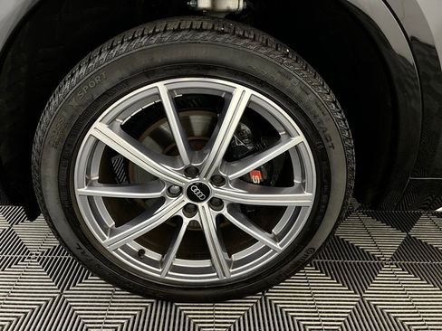 Used 2023 Audi SQ5 Premium Plus w/ Premium Plus Package image 13