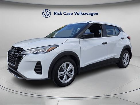 Used 2024 Nissan Kicks S image 8