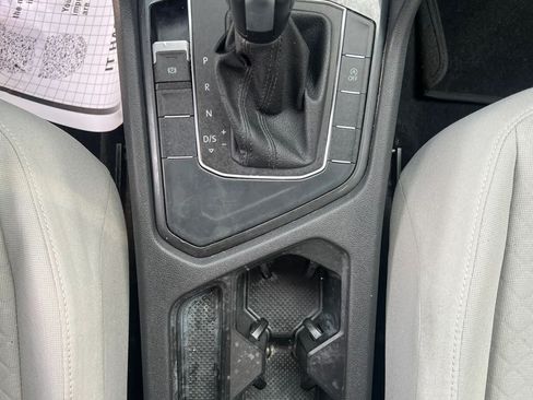 Used 2019 Volkswagen Tiguan S FWD image 16