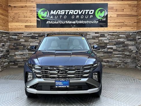 Used 2025 Hyundai Tucson Limited AWD/4WD image 4