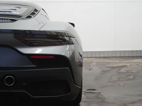 Used 2022 Maserati MC20 Coupe image 15