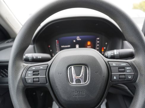 Used 2023 Honda Accord LX image 20