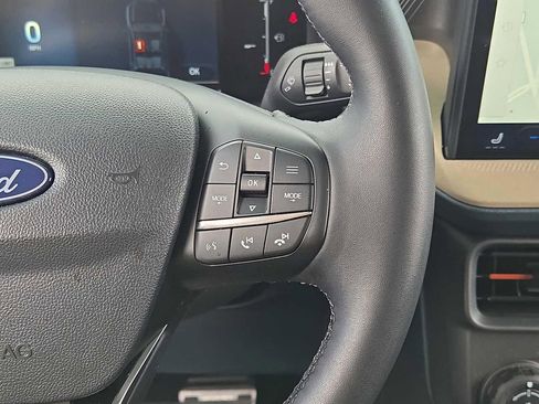 Used 2025 Ford Maverick Lariat w/ 4K Tow Package AWD/4WD image 26