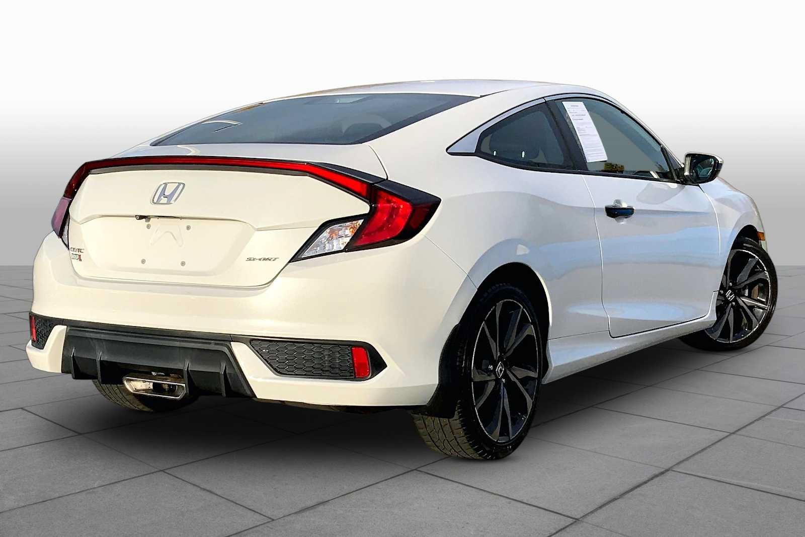 Used 2019 Honda Civic Sport image 12