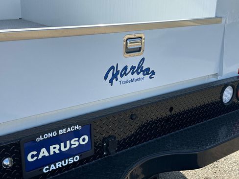 Used 2024 Ford F250 XL w/ XL Chrome Package image 6