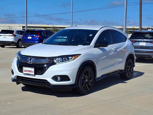 Used 2022 Honda HR-V Sport image 4