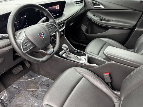 Used 2024 Buick Encore GX Sport Touring image 11