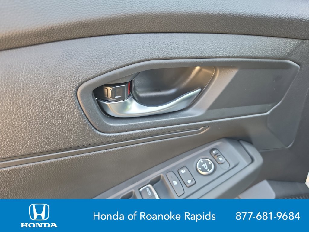 New 2026 Honda Accord LX image 11