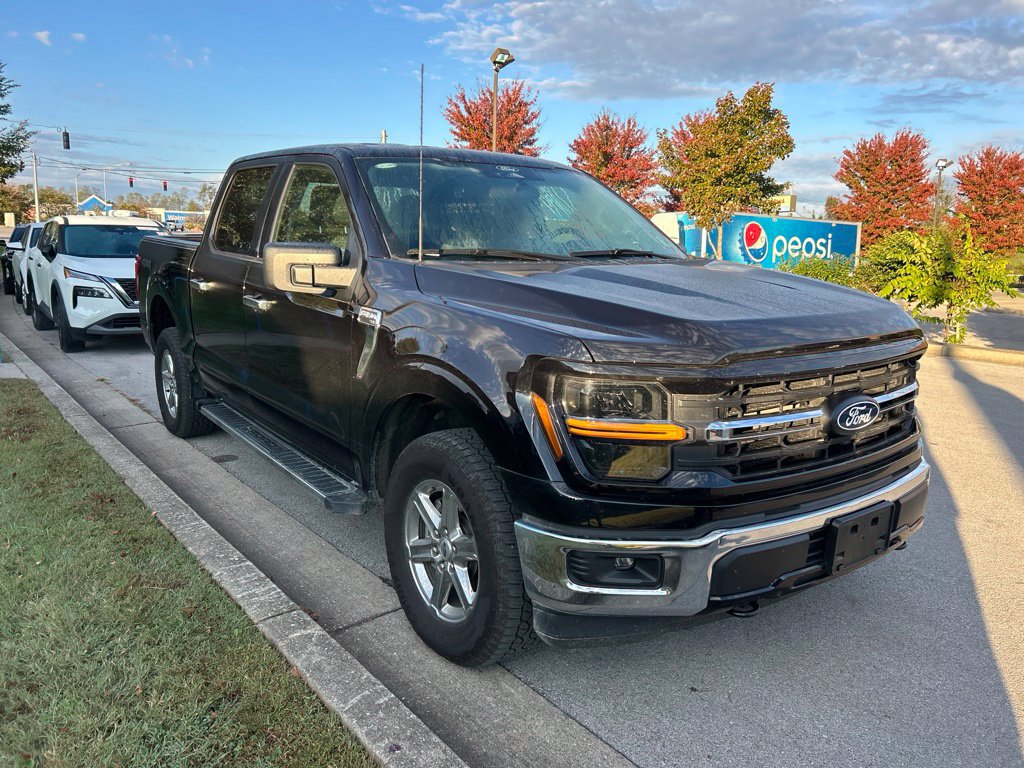 Used 2025 Ford F150 XLT w/ Equipment Group 301A Standard AWD/4WD image 2