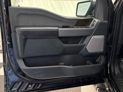Used 2021 Ford F150 Lariat w/ Equipment Group 502A High AWD/4WD image 16