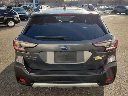 Used 2023 Subaru Outback Limited image 5