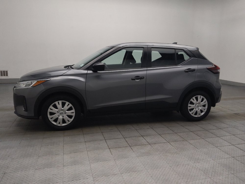 Used 2023 Nissan Kicks S FWD image 2