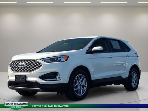 Certified 2023 Ford Edge SEL w/ Convenience Package AWD/4WD image 8