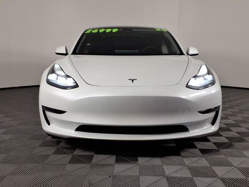 Used 2023 Tesla Model 3 Standard Range RWD image 2