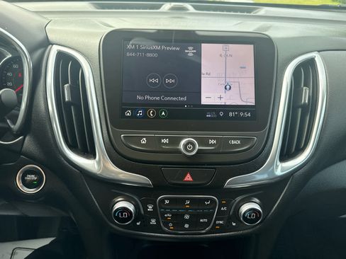 Used 2019 Chevrolet Equinox LT FWD image 21