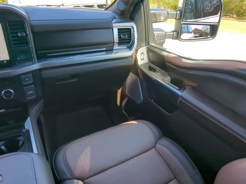 Used 2025 Ford F350 King Ranch w/ Chrome Package image 15