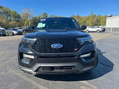 Used 2023 Ford Explorer ST image 43