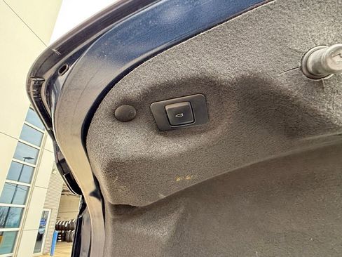 Used 2017 Lincoln MKZ Reserve w/ Climate Package image 19