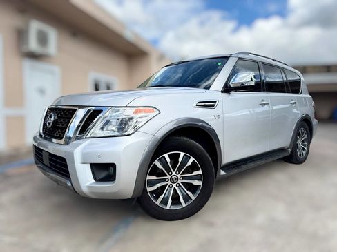 Used 2020 Nissan Armada SL w/ Premium Package image 2