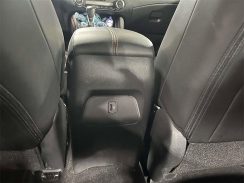 Used 2023 Nissan Sentra SR w/ SR Premium Package image 14