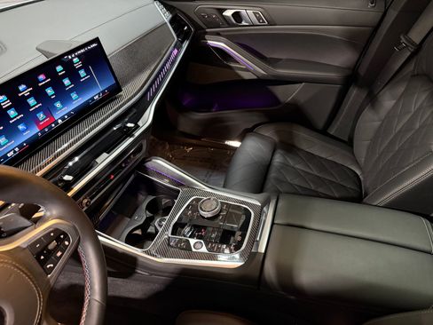 Used 2025 BMW X6 M60i image 36