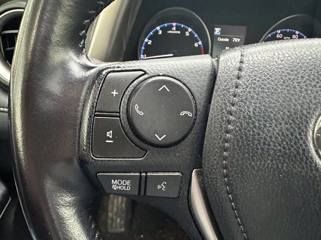 Used 2017 Toyota RAV4 XLE AWD/4WD image 17