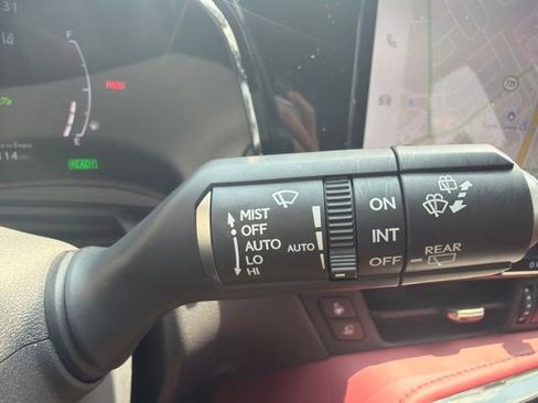 Used 2025 Lexus NX 350h AWD w/ Accessory Package (Z2) image 23