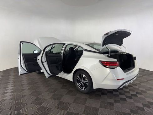 Used 2022 Nissan Sentra SV w/ All-Weather Package image 16