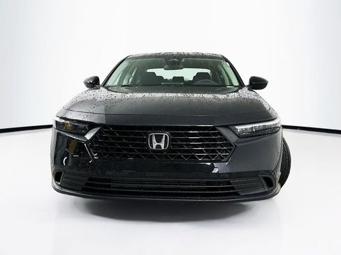 Used 2025 Honda Accord LX image 5