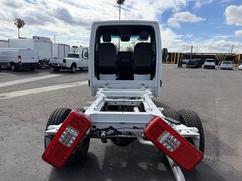 Used 2023 Mercedes-Benz Sprinter 3500 image 9