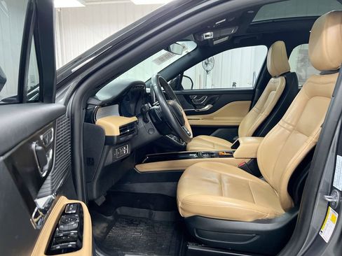 Used 2022 Lincoln Corsair Reserve w/ Equipment Group 201A image 21