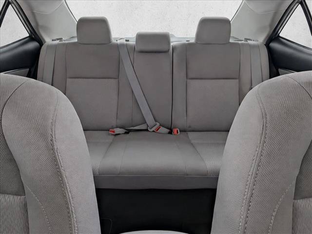 Used 2014 Toyota Corolla LE FWD image 30
